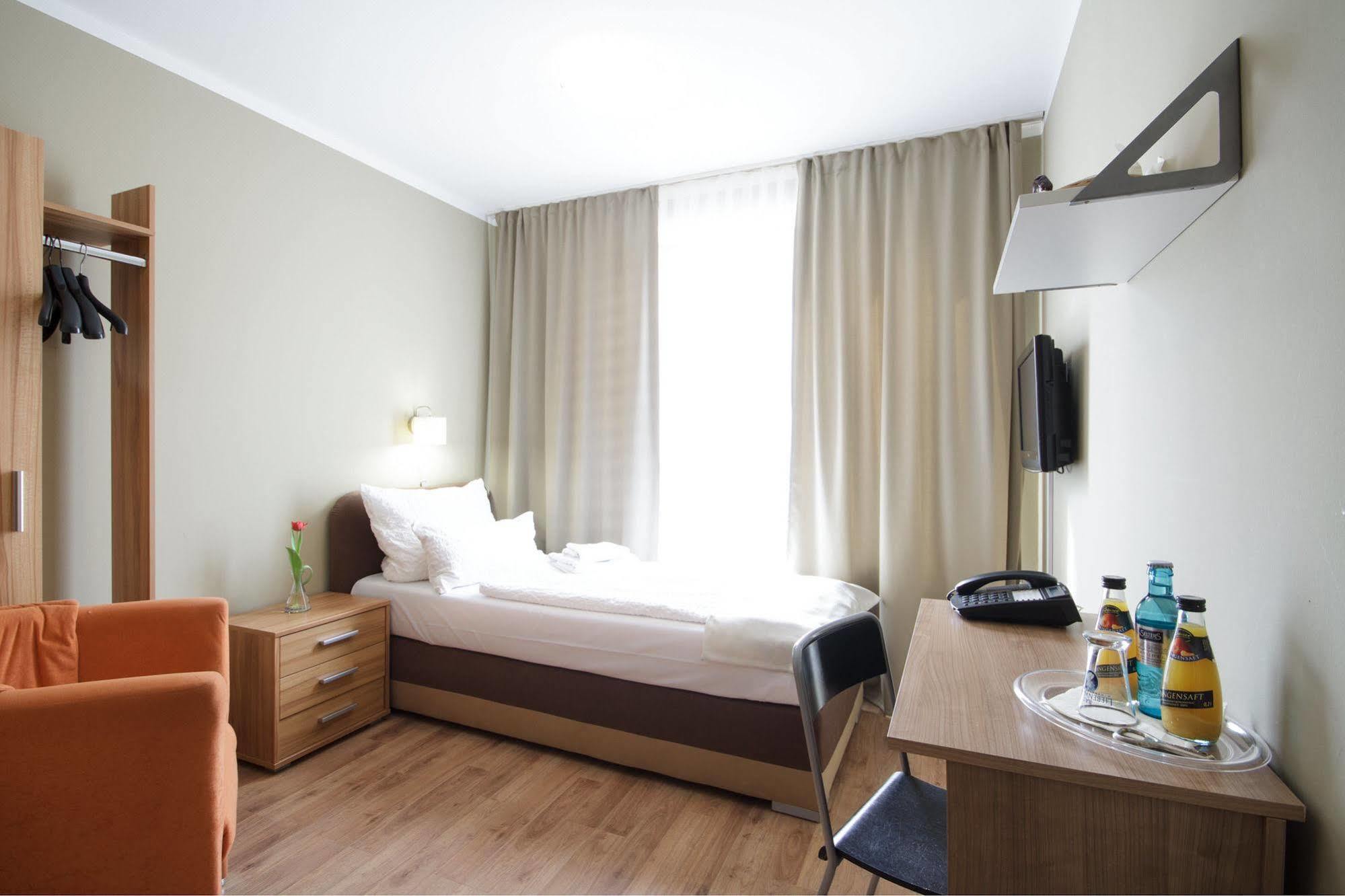 Hotel Pankow Berlin Exterior foto