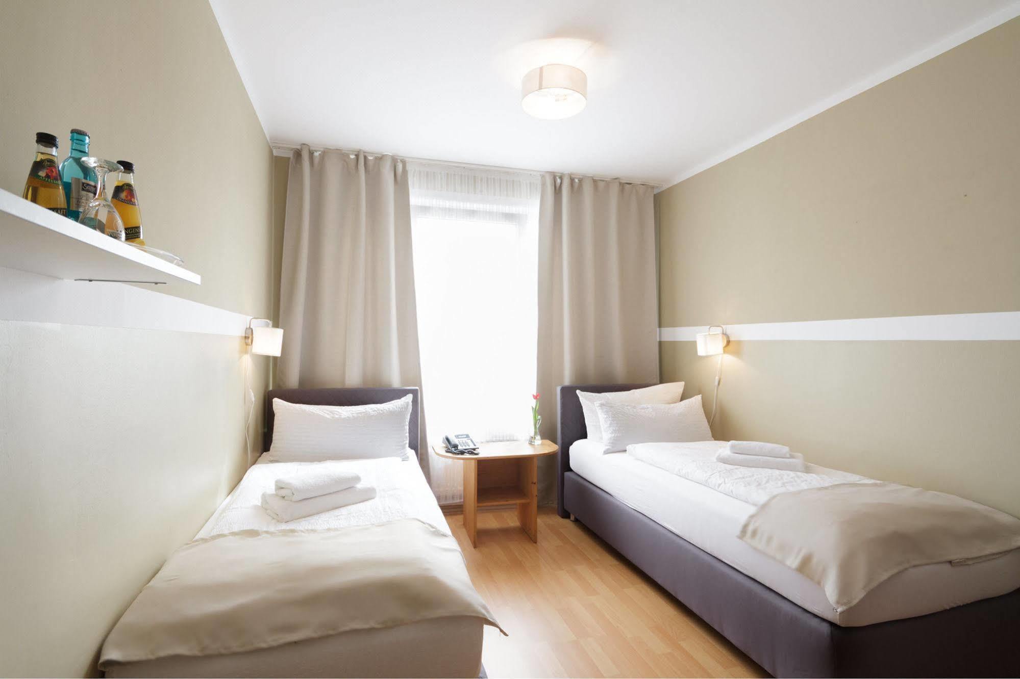 Hotel Pankow Berlin Exterior foto